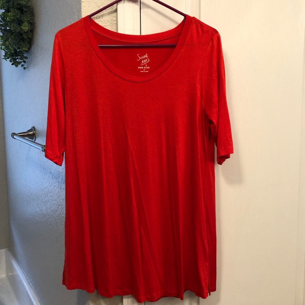 Coral Quarter Sleeve Swing Tee